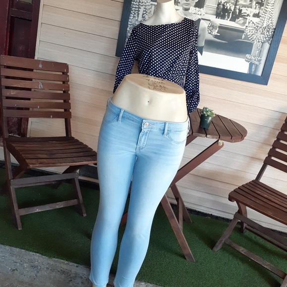 size 11 hollister jeans